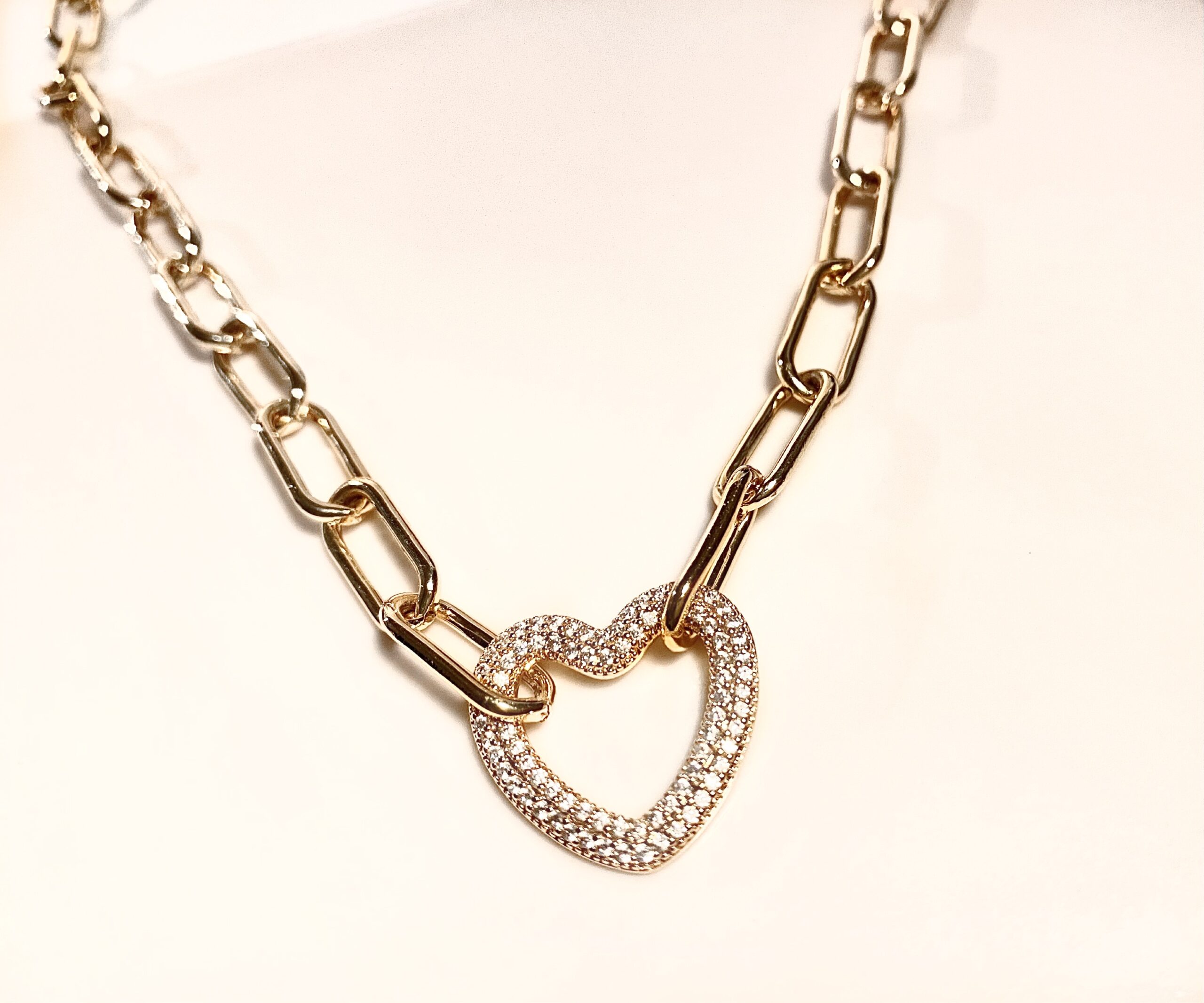 Amore Chain Necklace - Maiora Jewelry